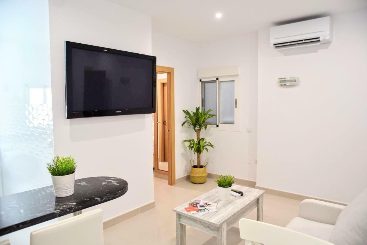 מאלגה Cozy Apartment City Center מראה חיצוני תמונה