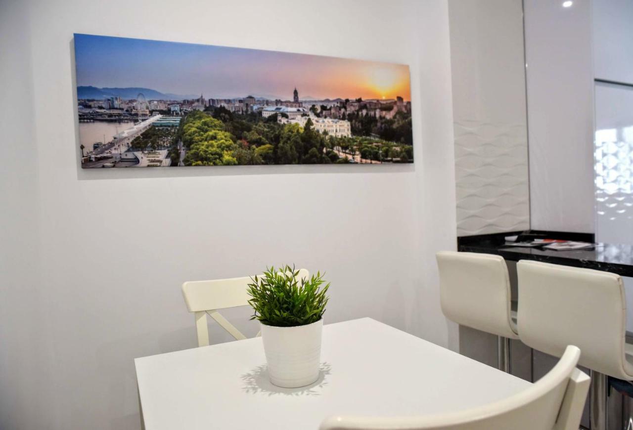 מאלגה Cozy Apartment City Center מראה חיצוני תמונה