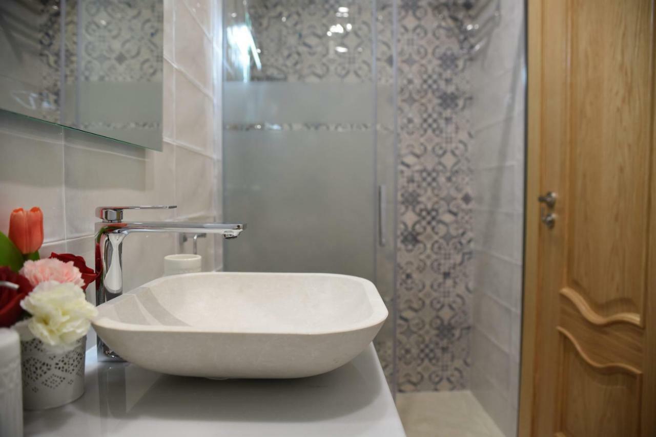 מאלגה Cozy Apartment City Center מראה חיצוני תמונה